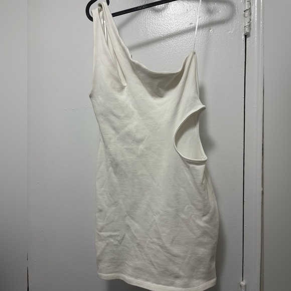 Zara White One-Shoulder Cut-Out Dress - Picture 4 of 4
